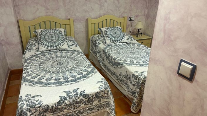 Image No.24-4 Bed Villa for sale