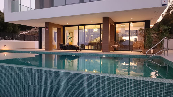 Image No.2-3 Bed Villa for sale