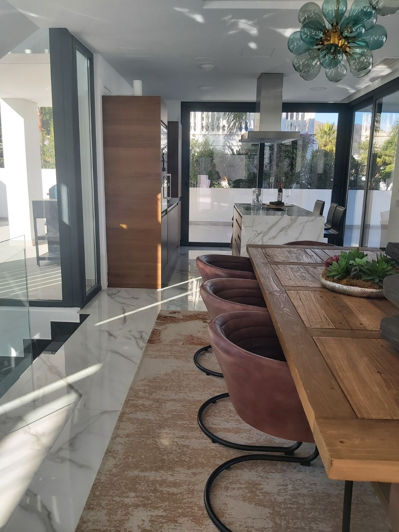 Image No.5-3 Bed Villa for sale