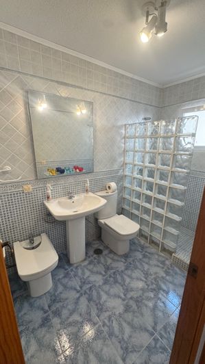 Image No.13-5 Bed Townhouse for sale