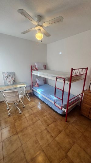 Image No.14-5 Bed Townhouse for sale