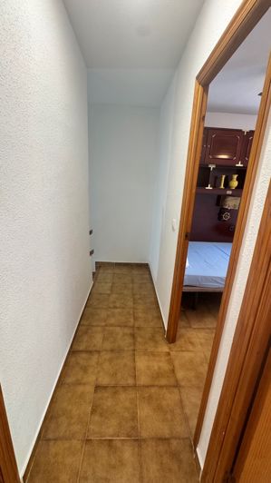 Image No.17-5 Bed Townhouse for sale