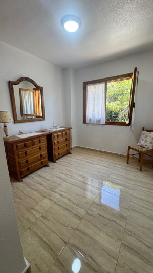 Image No.39-5 Bed Townhouse for sale