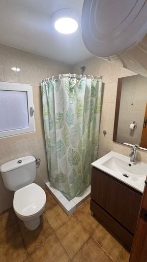 Image No.9-5 Bed Townhouse for sale