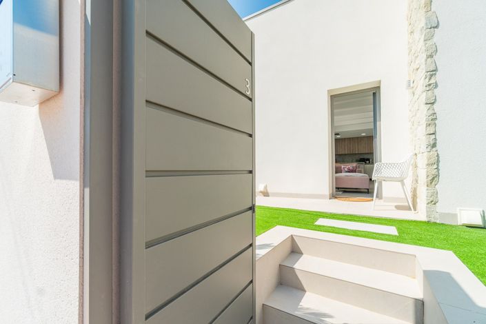 Image No.21-3 Bed Villa for sale