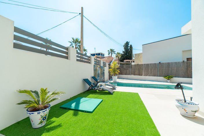 Image No.32-3 Bed Villa for sale