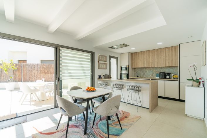 Image No.5-3 Bed Villa for sale