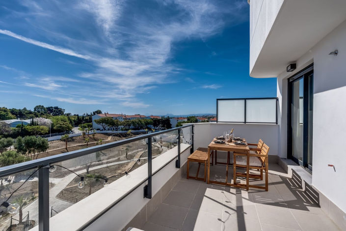 Image No.9-1 Bed Villa for sale