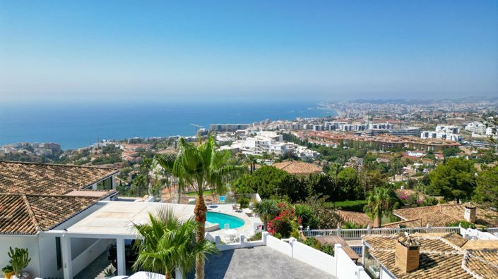 Image No.28-5 Bed Villa for sale