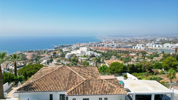 Image No.29-5 Bed Villa for sale