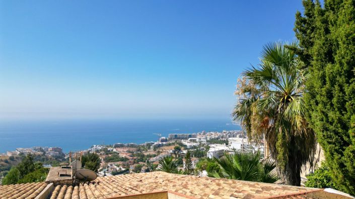 Image No.34-5 Bed Villa for sale