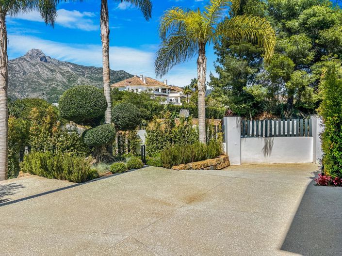 Image No.47-6 Bed Bungalow for sale