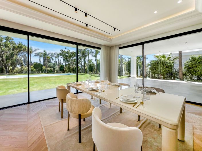 Image No.8-6 Bed Bungalow for sale
