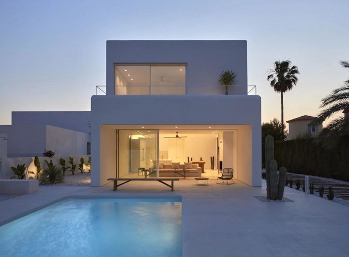 Image No.2-3 Bed House for sale