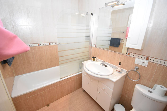 Image No.16-2 Bed Apartment for sale