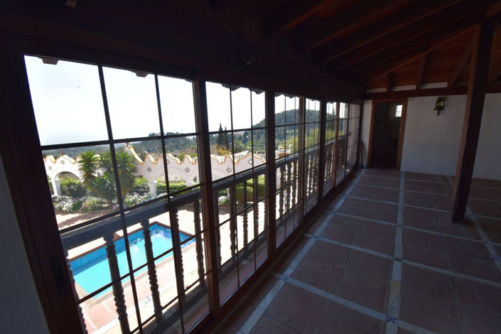 Image No.36-4 Bed House for sale