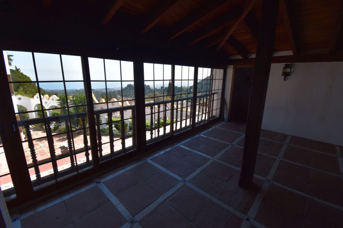 Image No.39-4 Bed House for sale