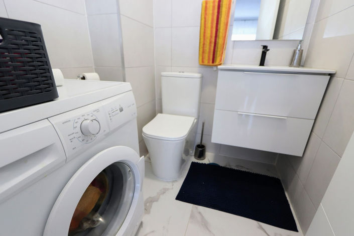 Image No.18-2 Bed Apartment for sale