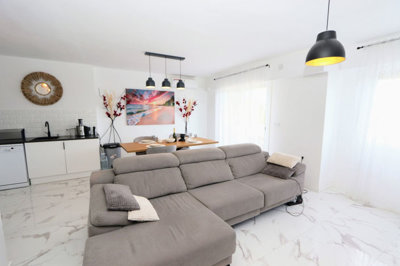 r5346508-image-5
