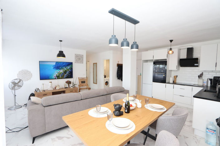 Image No.9-2 Bed Apartment for sale