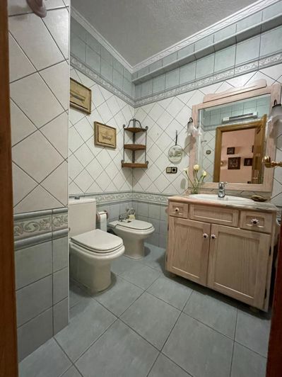 Image No.32-4 Bed Apartment for sale