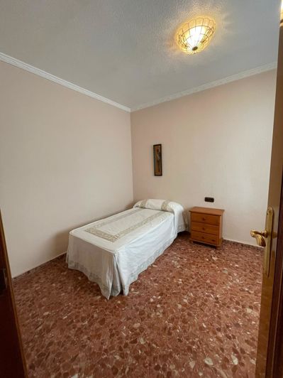 Image No.40-4 Bed Apartment for sale