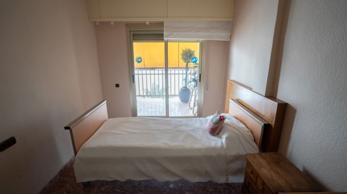 Image No.26-3 Bed Apartment for sale