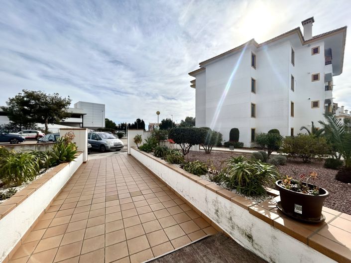 Image No.29-2 Bed Apartment for sale