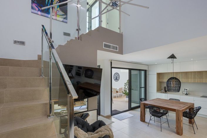 Image No.9-3 Bed Townhouse for sale