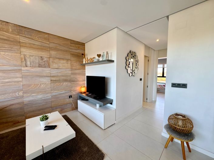 Image No.19-2 Bed Apartment for sale