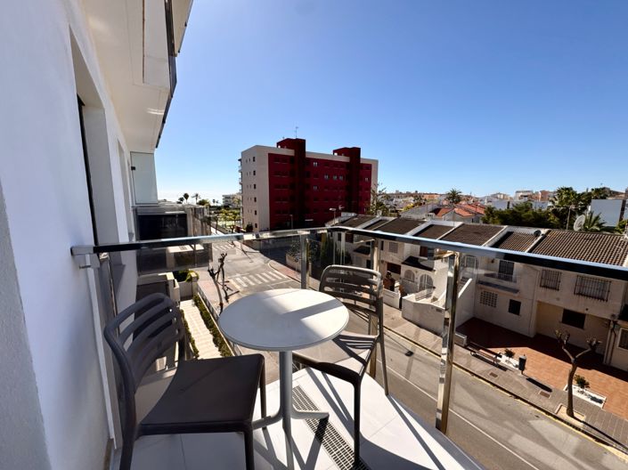 Image No.23-2 Bed Apartment for sale