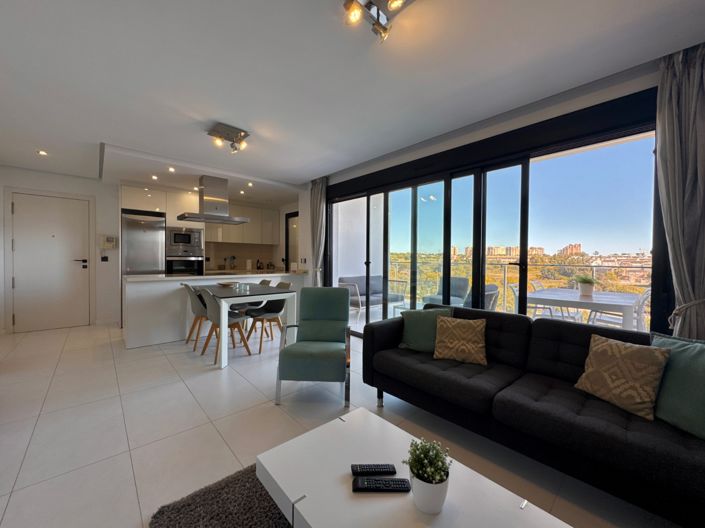 Image No.8-2 Bed Apartment for sale