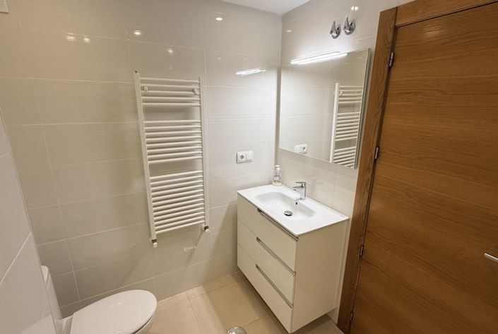 Image No.8-2 Bed Apartment for sale