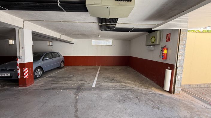 Image No.35-3 Bed Duplex for sale