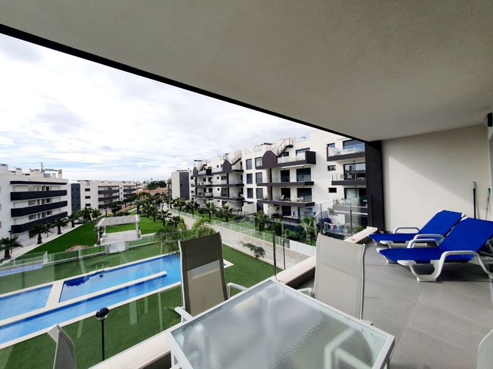 Image No.10-2 Bed House for sale