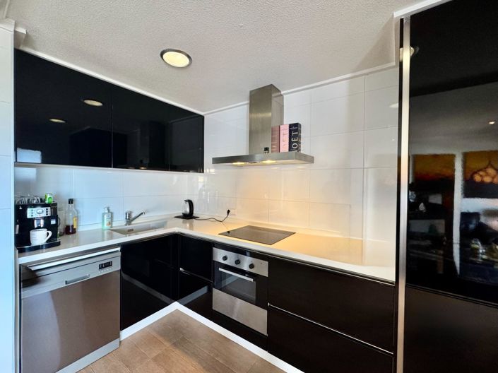 Image No.15-2 Bed Apartment for sale