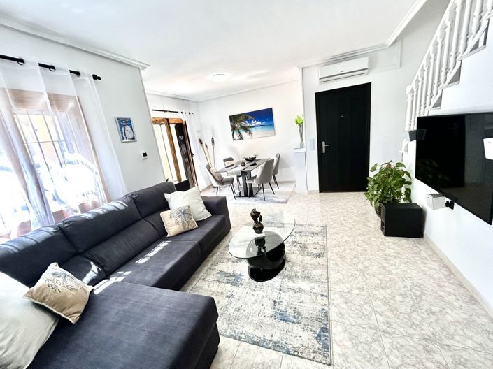 Image No.36-2 Bed Townhouse for sale