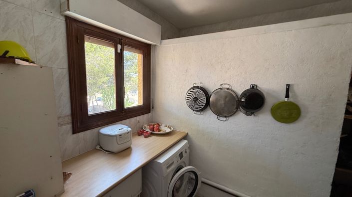 Image No.15-6 Bed Villa for sale