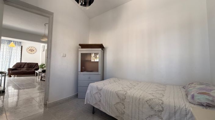 Image No.31-6 Bed Villa for sale