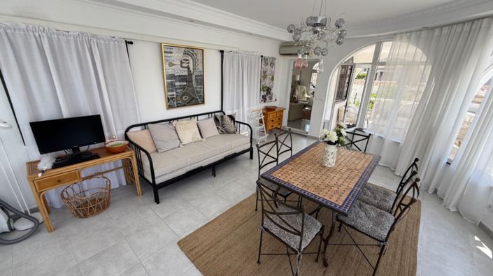 Image No.6-3 Bed Villa for sale