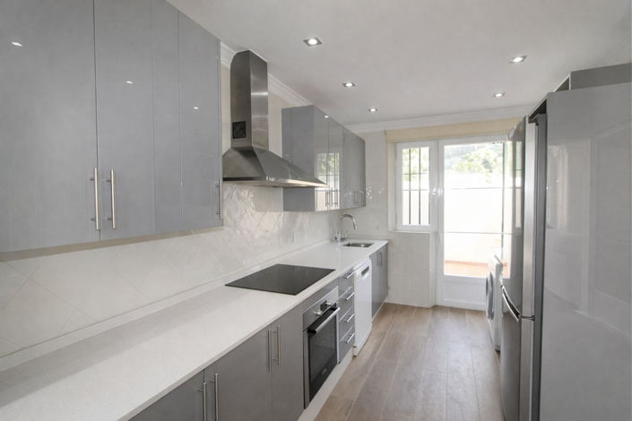 Image No.16-3 Bed Townhouse for sale