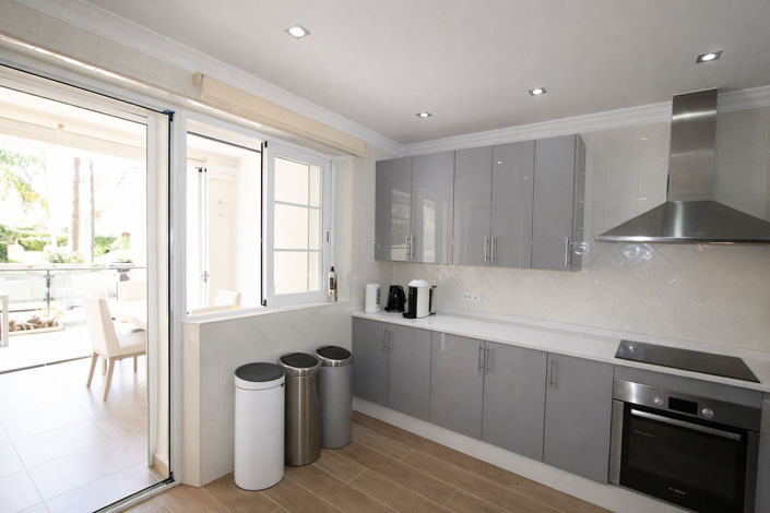 Image No.17-3 Bed Townhouse for sale