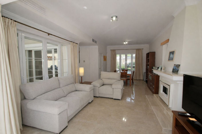 Image No.26-Villa de 3 chambres à vendre à Elviria