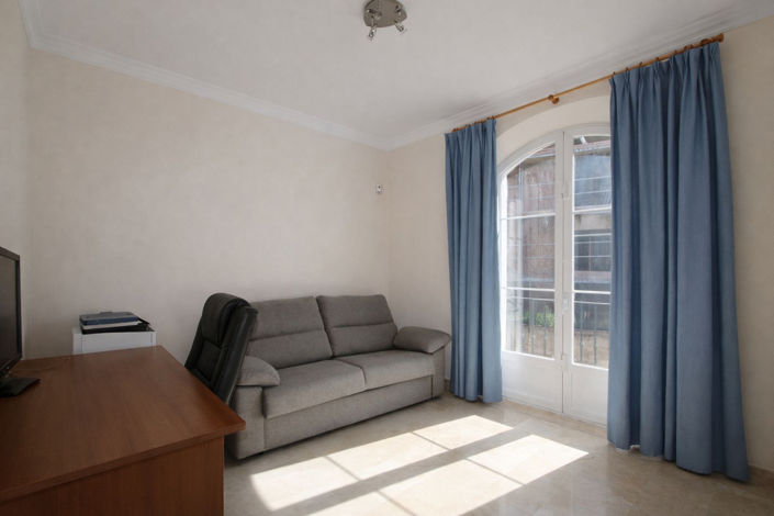 Image No.42-3 Bed Townhouse for sale