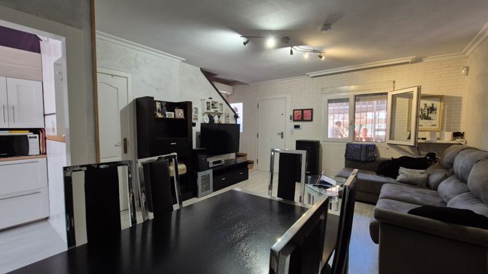 Image No.4-3 Bed Townhouse for sale