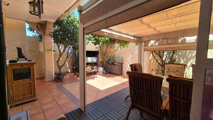 Image No.50-3 Bed Townhouse for sale