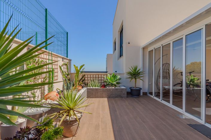 Image No.36-2 Bed Apartment for sale