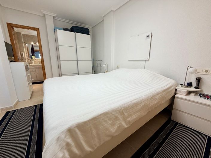 Image No.10-3 Bed Apartment for sale