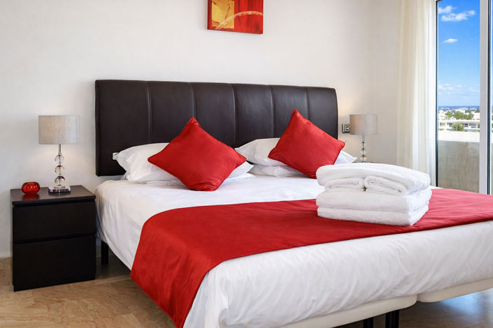 Image No.8-2 Bed Apartment for sale