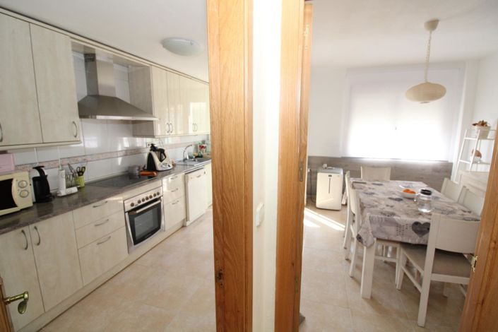 Image No.10-3 Bed Duplex for sale